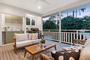 outdoor entertaining space