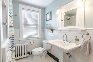 small bathroom paint ideas
